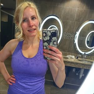 SALE 2/$12❤️Like NEW Danskin Now workout Tank Top